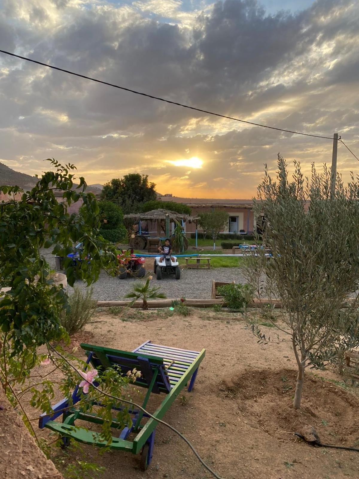Villa Les Cavaliers Chez Yassine Marrakesch Exterior foto